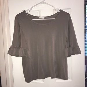 Light brown/tan top!